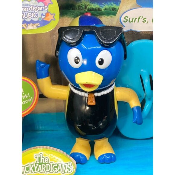 Singing Surfer Pablo Backyardigans NEW Talking NIB NRFB 2006 Fisher Price - Picture 2 of 4